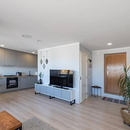Central 2 Bd Apartment By Hostlovers Каунас Екстериор снимка
