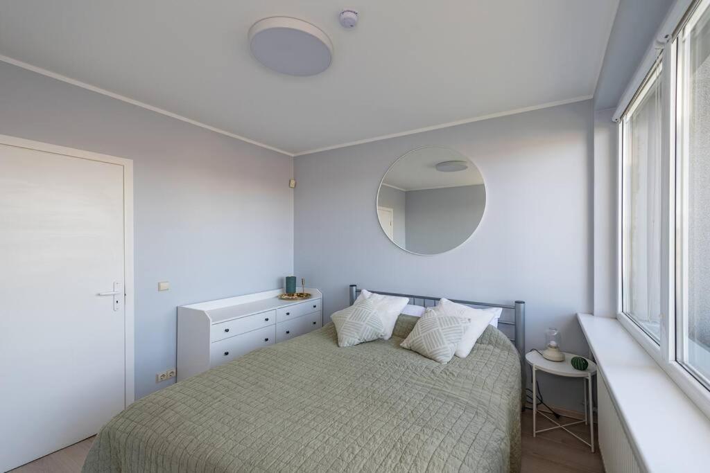 Central 2 Bd Apartment By Hostlovers Каунас Екстериор снимка