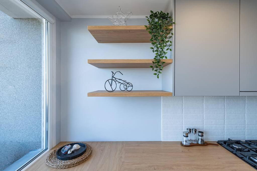 Central 2 Bd Apartment By Hostlovers Каунас Екстериор снимка