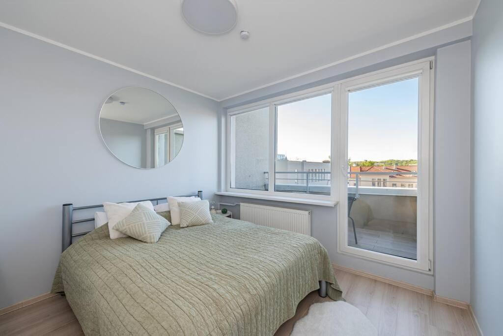 Central 2 Bd Apartment By Hostlovers Каунас Екстериор снимка