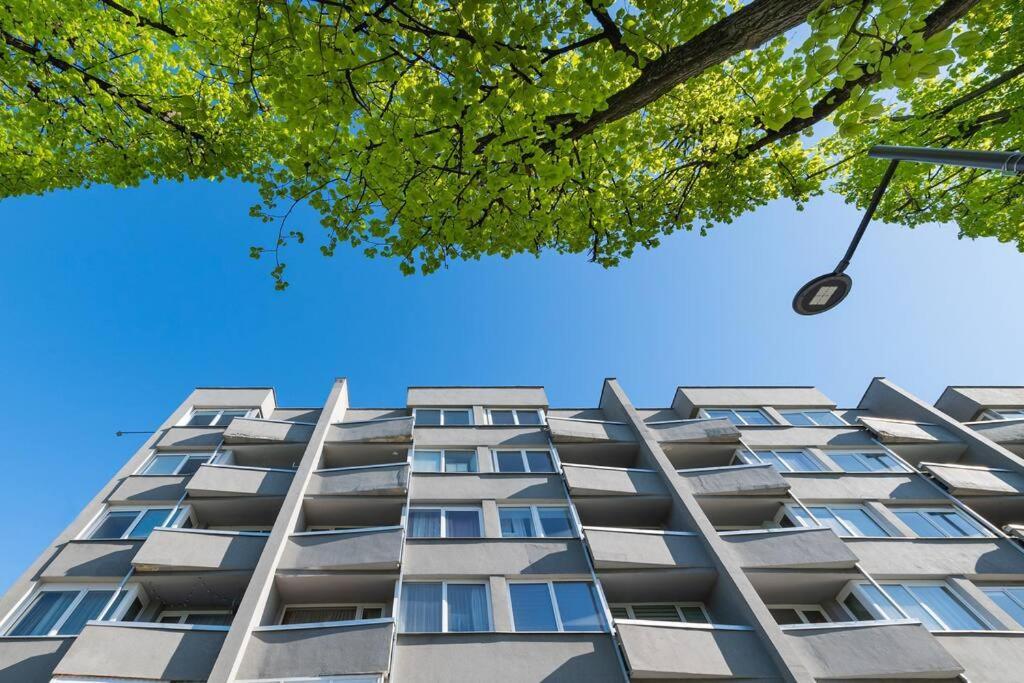 Central 2 Bd Apartment By Hostlovers Каунас Екстериор снимка