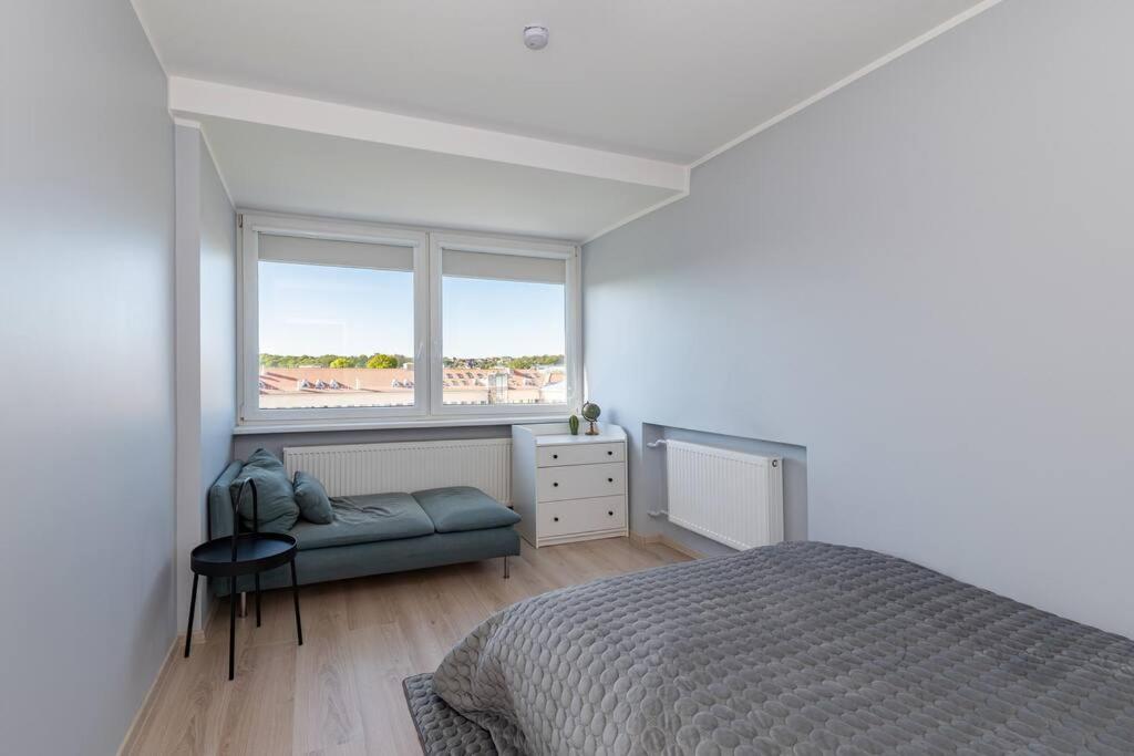 Central 2 Bd Apartment By Hostlovers Каунас Екстериор снимка